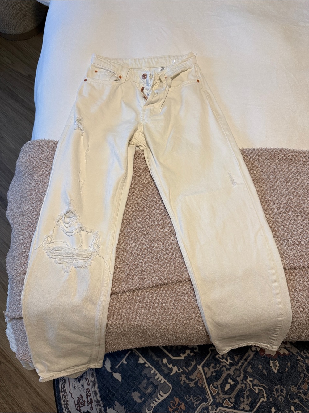 H&M Off-White Distressed Boyfriend Jeans